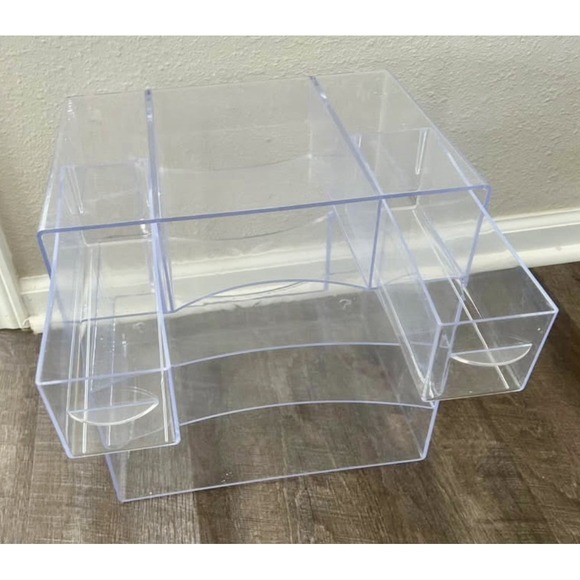 Rubbermaid Clear Acrylic Organizer Or Storage Box With Multiples Drawers - Picture 7 of 9